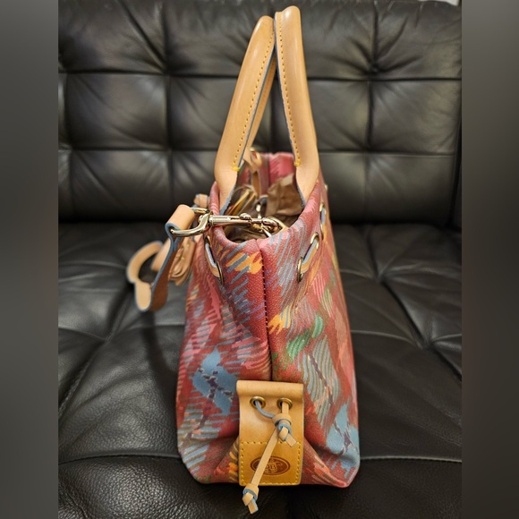 Dooney & Bourke Pink Tassel Handbags Crossbody Bag Detachable Strap *Limited* - Picture 2 of 10